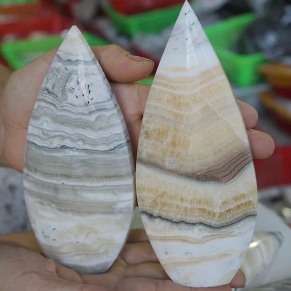 Genuine Mexico Banded Calcite gemstone - Picture 9 of 9